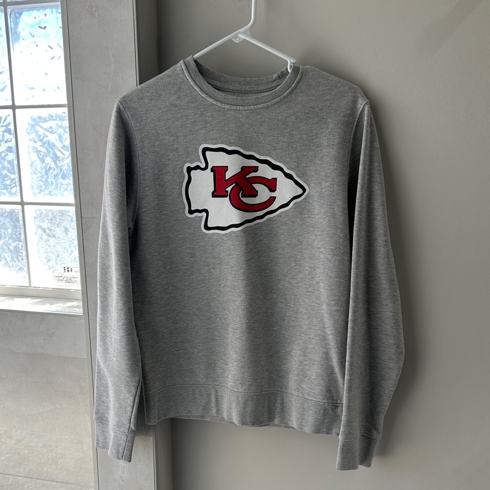 Gray KC Chiefs Logo Sweatshirt AS